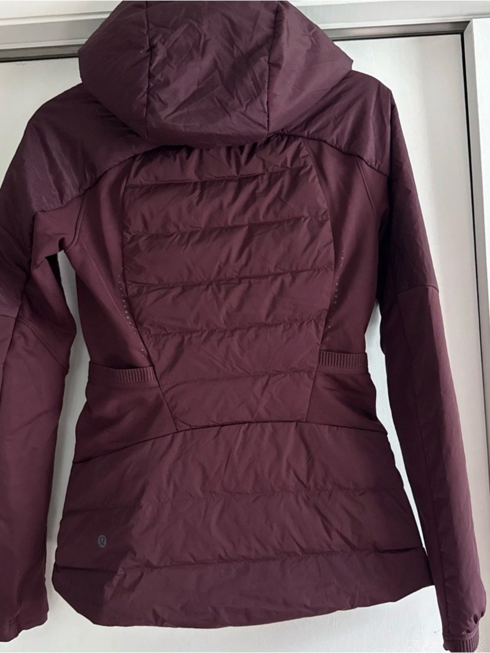 Lululemon Down for It All Jacket Cassis Plum Goose Down Hooded Jacket Size 4 - Picture 6 of 6